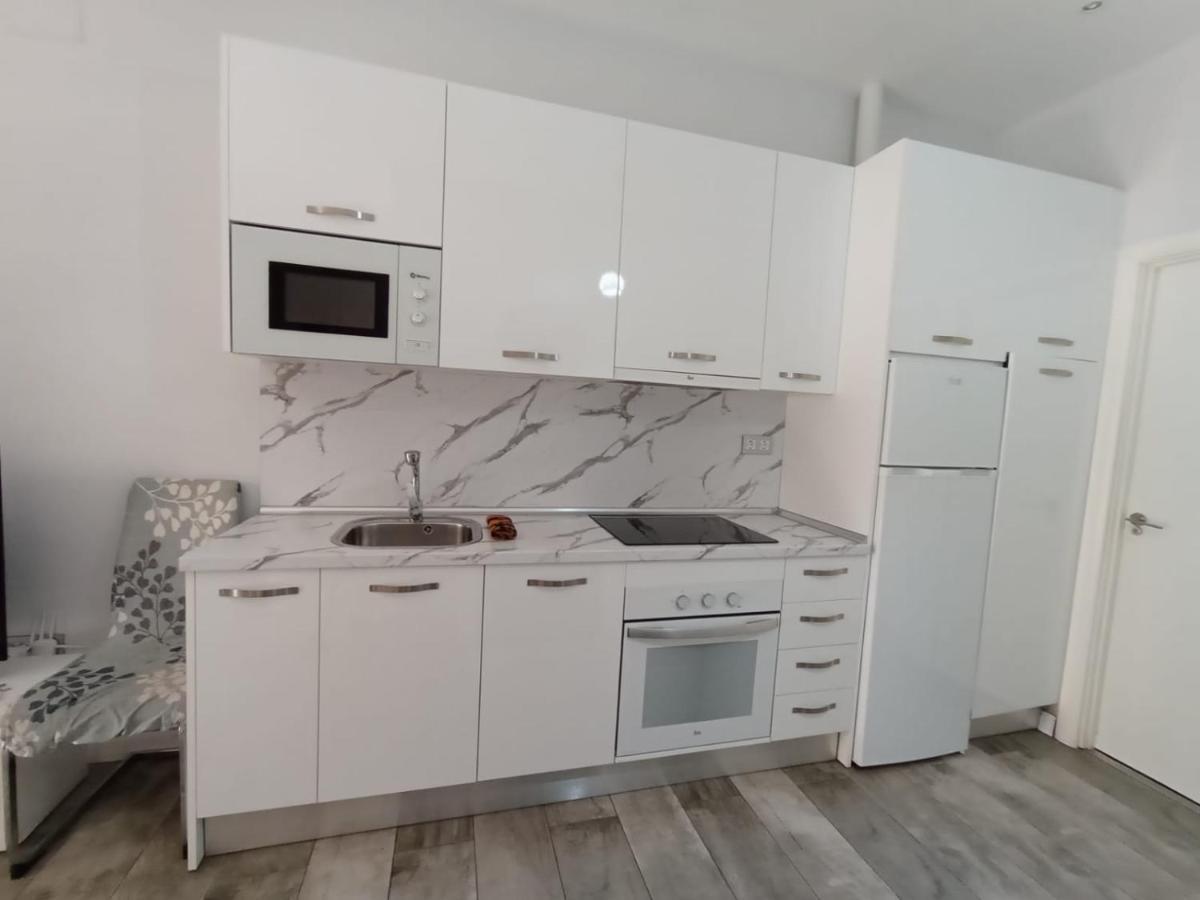 Los Nidos Carihuela New&Beach Torremolinos Buitenkant foto